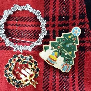 X4 Vintage Brooches🎋Christmas Holidays Pins🎄